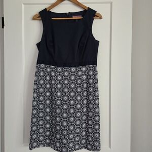 Vineyard Vines Women's Size 6 Navy and White Dress Rn2318245
